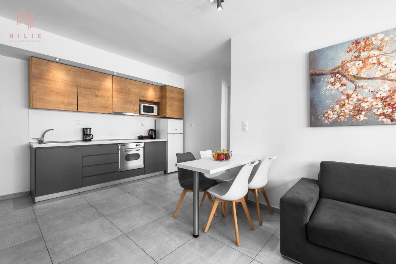 Civilian Boutique Apartments, Nilie Hospitality Mgmt Salonicco Esterno foto