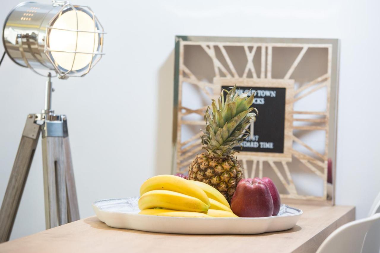 Civilian Boutique Apartments, Nilie Hospitality Mgmt Salonicco Esterno foto